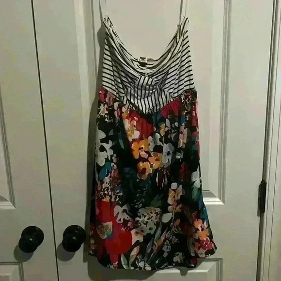 Roxy Juniors Strapless Floral mini Dress size M Surfer Pacsun Y2K style - Picture 2 of 8